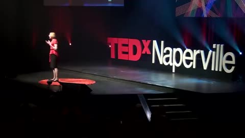 Reading minds through body language | Lynne Franklin | TEDxNaperville