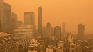 THICK BLACK SMOKE OVER NYC. Weird How Nobody is Calling for a Mask now.