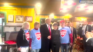 Trump’s motorcade stopping at a local BBQ joint called Machine Shed in Davenport, Iowa