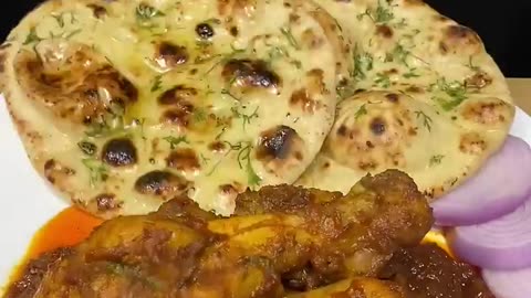Chicken Bhuna Masala with Naan cooking