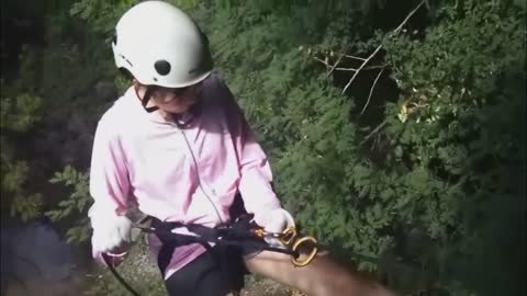 Japan Outdoor Adventures :: Waterfall Abseiling Challange