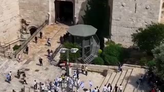 Israeli Police Sing Jerusalem of Gold