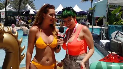 Porn Star interviews & public flashing at XBiz in South Beach Miami by Naked News reporter