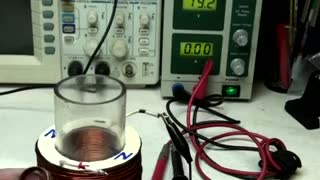 ELECTROMAGNETS DIVIDING POLES CENTER PLANE