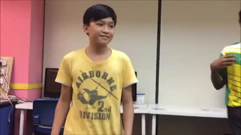 Kendama _5 Wow Wow Tricks by Tim _ Wai Hao at Kaki Bukit CC-Uu0vX0ruKl8