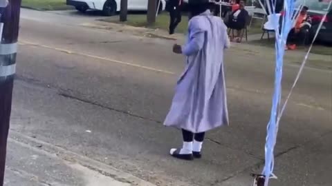 He dressed up as Michael Jackson on Halloween and then did this