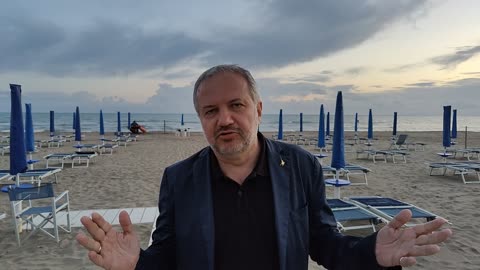 Da Marina di Grosseto due paroline dal Senatore Claudio Borghi Aquilini sulla costituzione