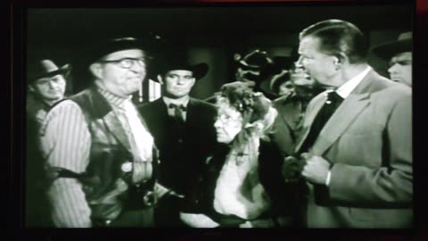 Gunfight between Phil Silvers and Jack Benny! Kind of...