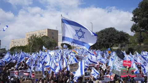 Israel sees mass protests, step up pressure on Netanyahu