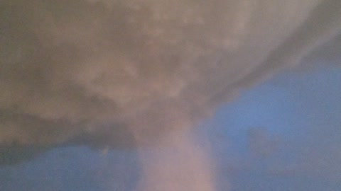 Rare Anticyclonic Tornado in Oberlin, KS