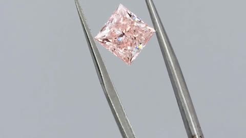 Princess 1.1ct Fancy Pink VS2 CVD Diamond Lab Grown Diamond IGI Certificate