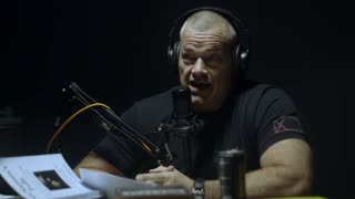 Dont Trust "The Breaking News". They Intentionally Do This To You. | Jocko Willink Underground