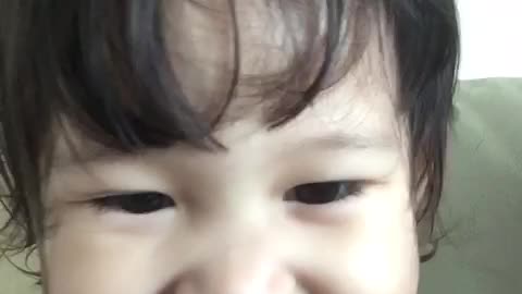 2 yrs old singing Johnny,Johnny