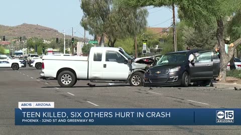 One dead, six others hurt in wrong-way crash near 32nd Street and Greenway Road