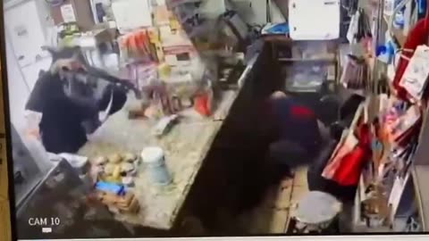 ADAMS' APPLE: Deli Worker Shot in Broad Daylight [GRAPHIC VIDEO WARNING]