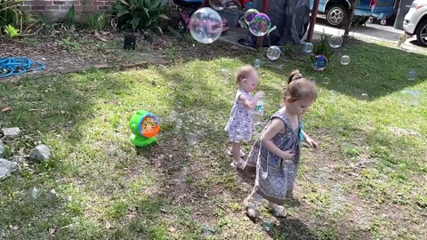 Bubble time in Slow-mo