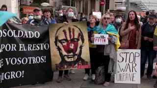 Javier Bardem protests outside Russian embassy