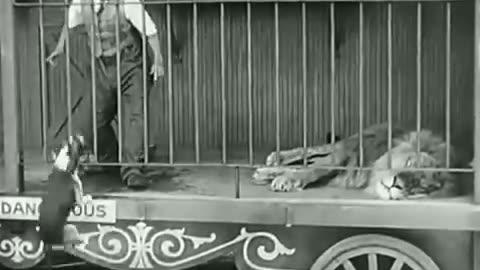 Charlie Chaplin - The Lion's Cage