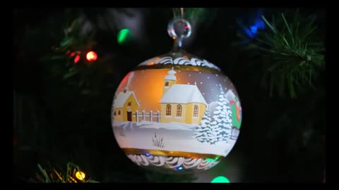 Christmas Decoration | Christmas Tree Bright Sparkle Lights Christmas Globe Motion Graphic video