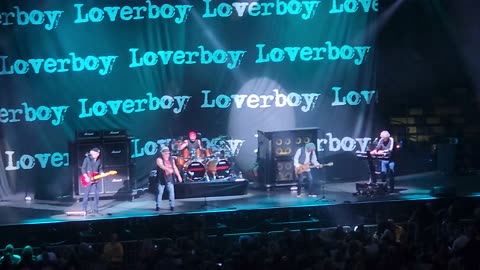 Loverboy - The Kid is Hot Tonight 9-3-2022 Duluth