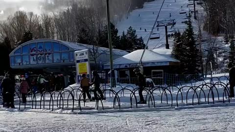 Skiing in Blue Mountain Ontario