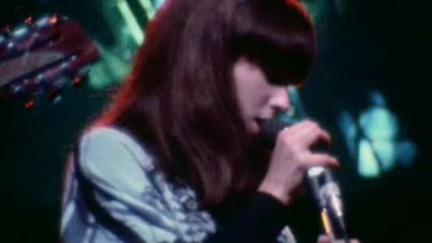 Jefferson Airplane - Blues From An Airplane = Monterey Pop Festival Music Video 1967 (67005)
