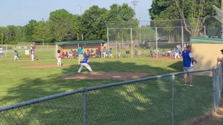 Blue jays vs mariners. (Little League baseball)