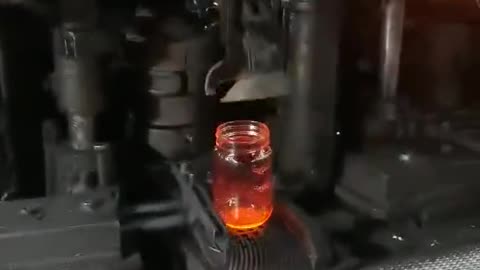 Have you ever wondered how our candle jars are made! 🤯 #smallbusinesstips #smallbusinesstips_ #candl