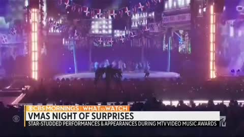 A night of surprises at the MTV VMAS