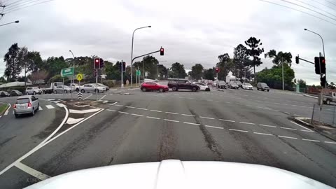 "Heart-Stopping Crash: High-Speed Collision at Intersection!"