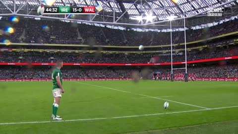 Johnny Sexton BRILLIANT conversion against the wind vs. Wales