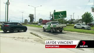 39_Melbourne drivers facing pothole roulette on the roads 7NEWS