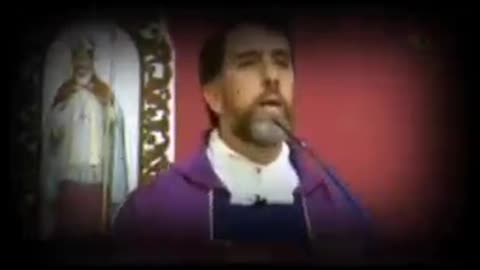 sacerdote llama borrega a la sociedad por obedecer al estado y su farsa covid