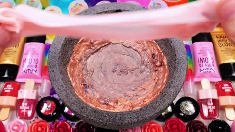 Satisfying video Mixing Makeup Cosmatics Glitter Squishy Ball into Slime Go Go Slime ASMR. Mp4
