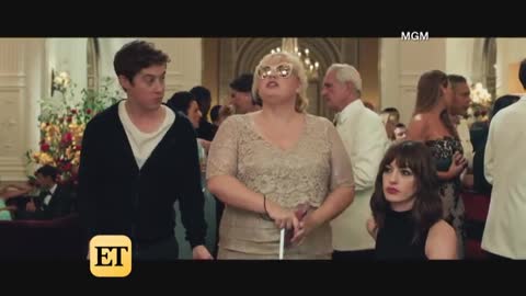 The Hustle Trailer Anne Hathaway and Rebel Wilson's Con Comedy