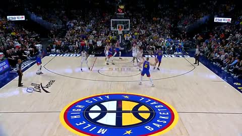 Best view of Jokic insane pass against the Spurs