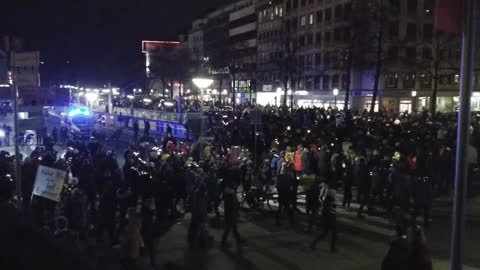 MASSIVE Turnout In Germany's Rally Against Jab Mandates