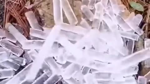 Oddly Satisfying Ice Breaking