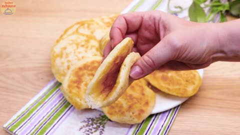 Was für ein GENTLE and AIR Pfannkuchen wie eine Wolke 😋😋😋. Leckeres und einfaches Rezept