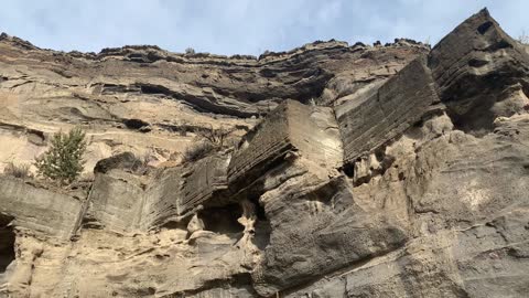 Central Oregon – Steelhead Falls – High Desert Canyon Walls