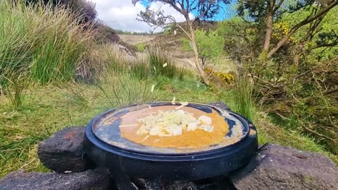 HOT DOG cooked in nature