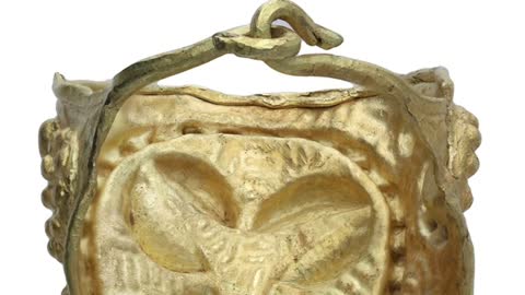 Celtic chieftain’s 2,000-year-old ring that was in a cupboard for decades goes on sale