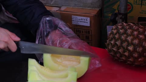 Incredible Melon Cutting Skills - Must-See Korean Street Food!