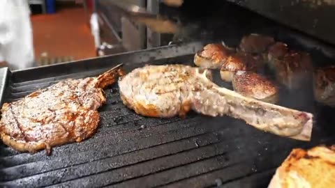 AMERICAN FOOD - PRIME RIB, FILET MIGNON AND BONES IN RIBEYES ASMR.