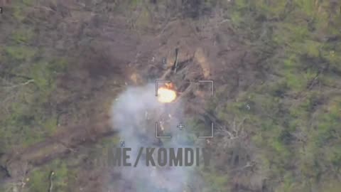 💥 Russian Lancet Drone Destroys Ukrainian M109 Howitzer | Real Combat Footage