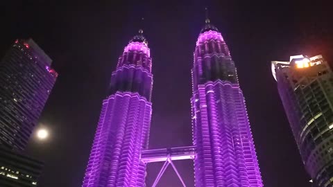 Happy new year 2023 countdown moment at the klcc Kuala Lumpur Malaysia.🎉#happynewyear2023