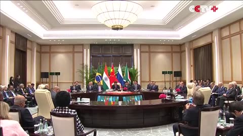 Leaders of BRICS Countries Meet in Hangzhou