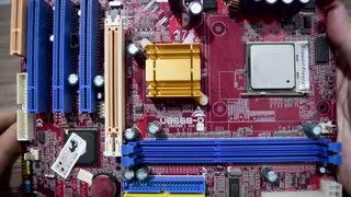 Reviving the Pentium 4 Pentium 4 Gaming PC That Is Suspended