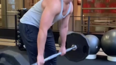 DEADLIFT battle (except I only use 1 hand!)