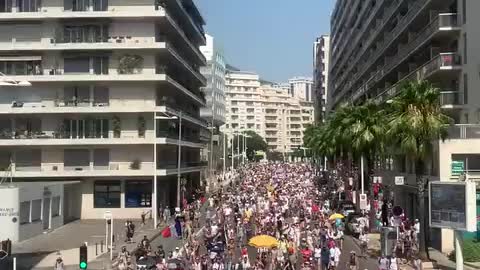 Toulon, France: Massive Protest Against Lockdowns, Vaccine Passports Aug. 20,2021